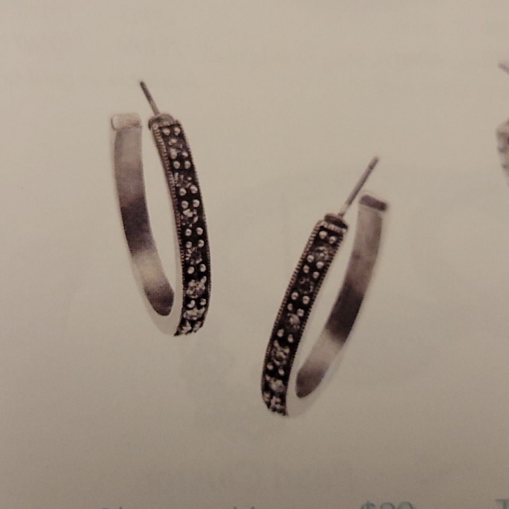 GRACE ADELE  Charms Hoop Earrings